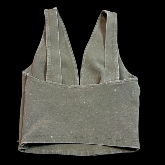 ZARA Cropped Side Zip Halter Top in Vintage Earth Green. Size Small. - Picture 3 of 9